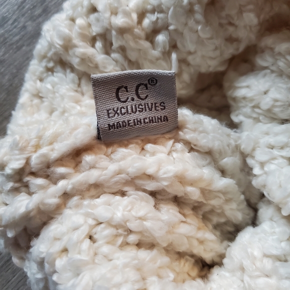 4/$20 C.C White Toque/Beanie with Pom-pom - Picture 3 of 4